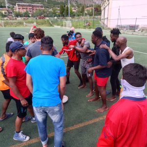 in campo con i Richiedenti Asilo di Bussoleno